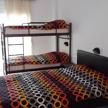 アパート Vicky パラリア・ディオニショウ