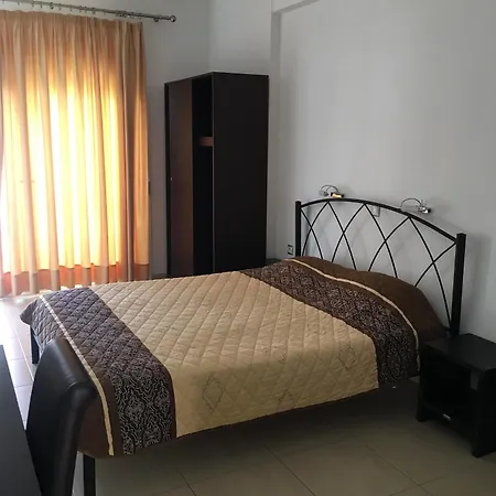 アパート Vicky パラリア・ディオニショウ