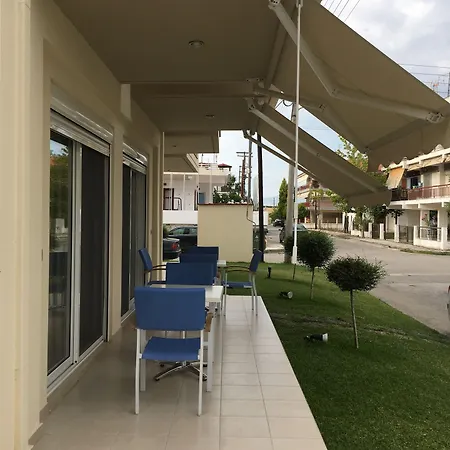 Vicky * パラリア・ディオニショウ