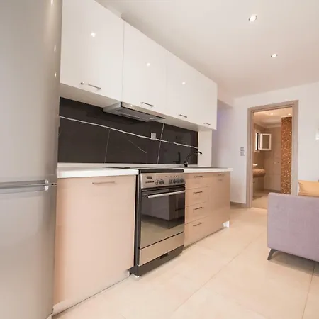 Vicky * パラリア・ディオニショウ