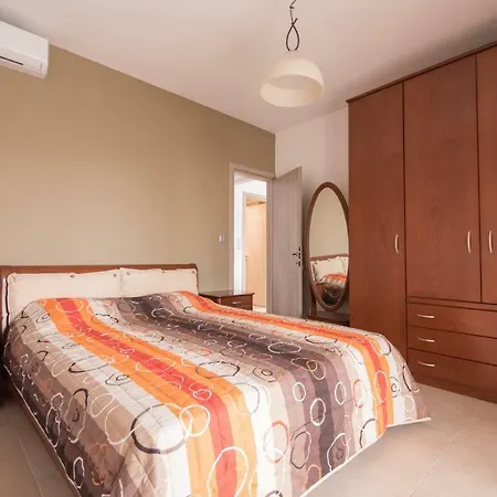 Vicky Apartmán Paralia Dionysiou